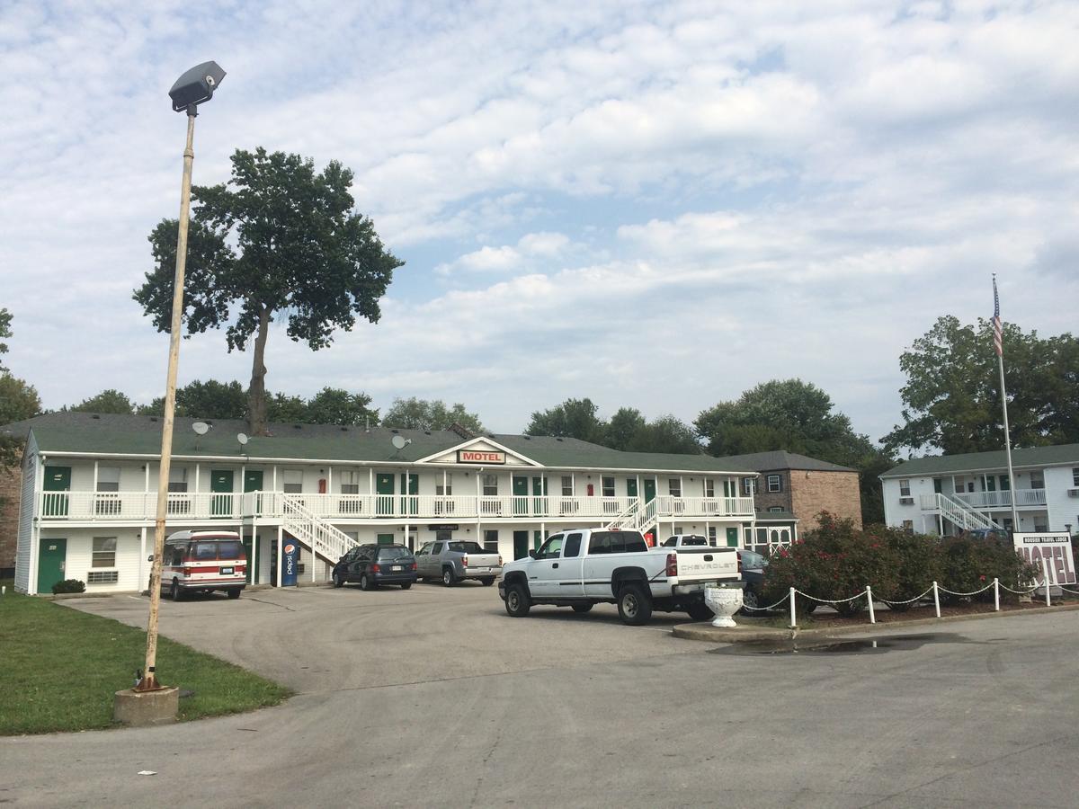 Hoosier Travel Lodge Джефферсонвилл Экстерьер фото